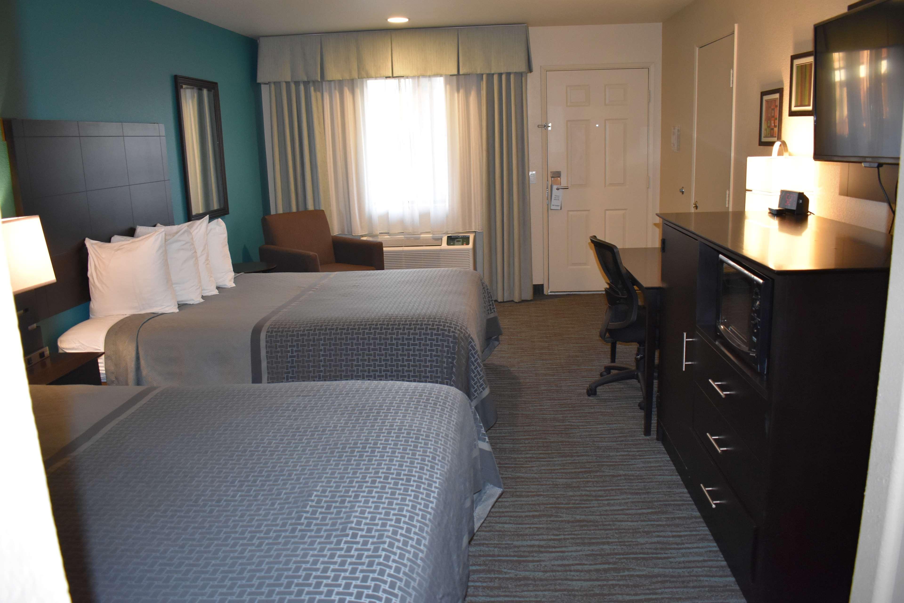 Best Western Apricot Inn Chaney Ranch Esterno foto