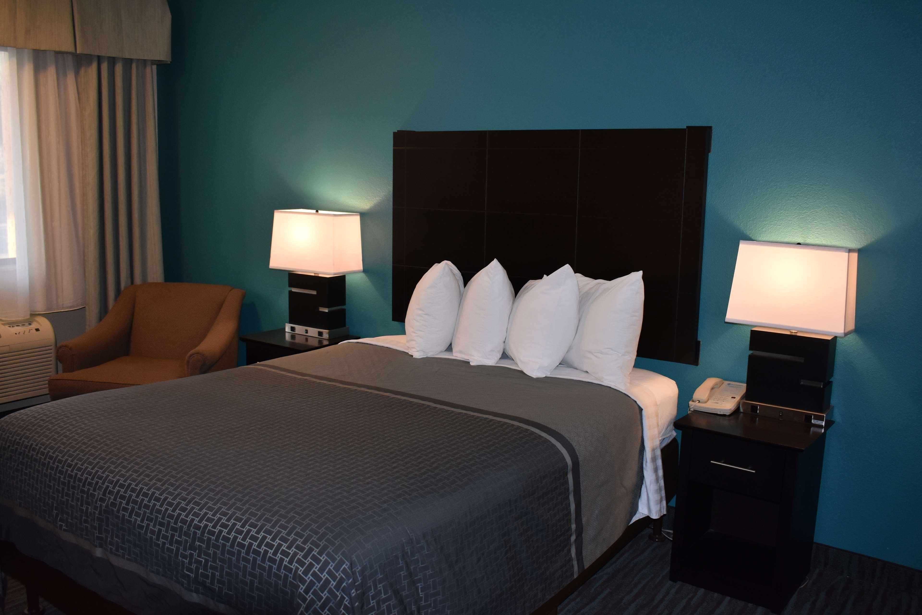 Best Western Apricot Inn Chaney Ranch Esterno foto