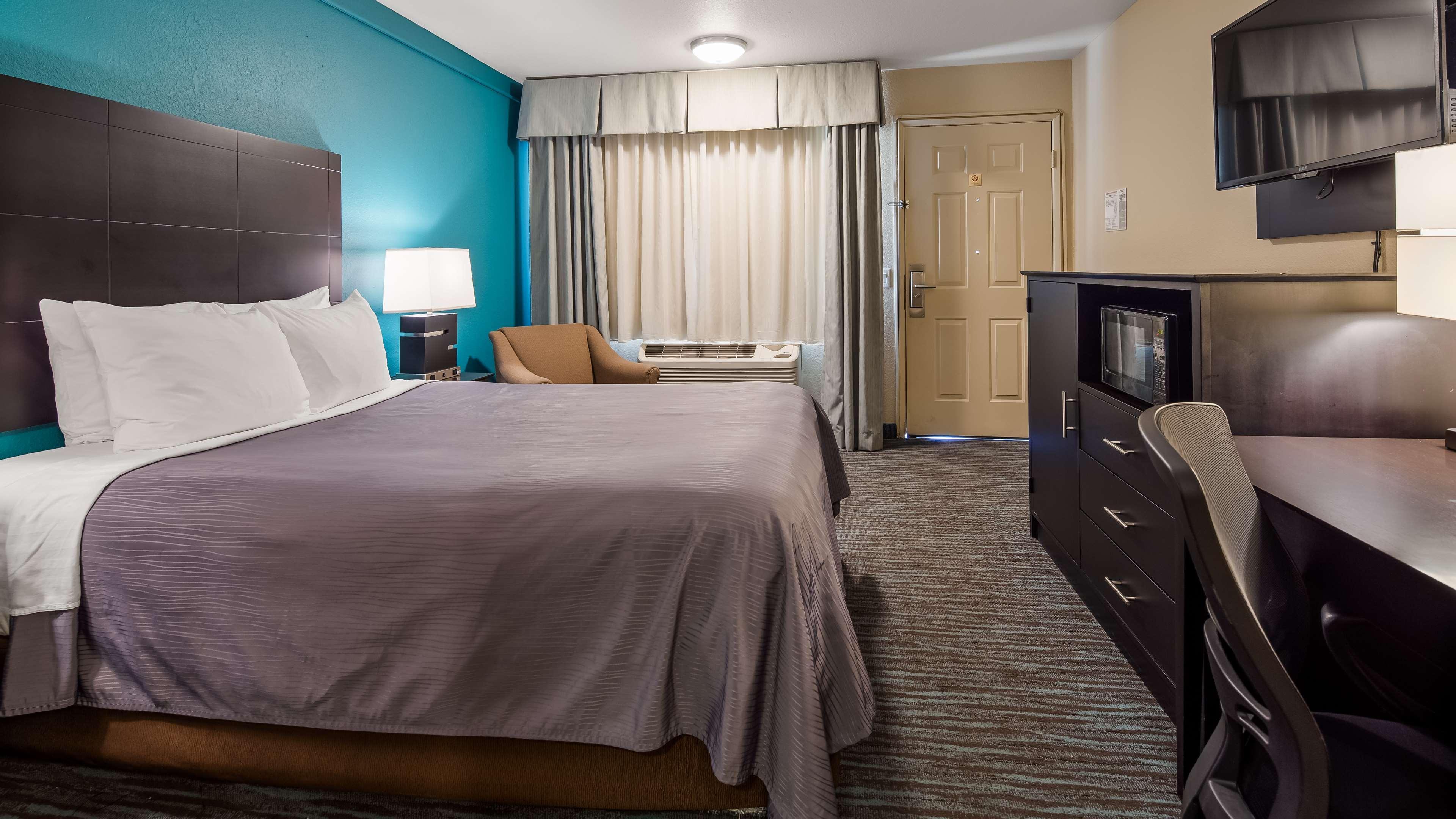 Best Western Apricot Inn Chaney Ranch Esterno foto