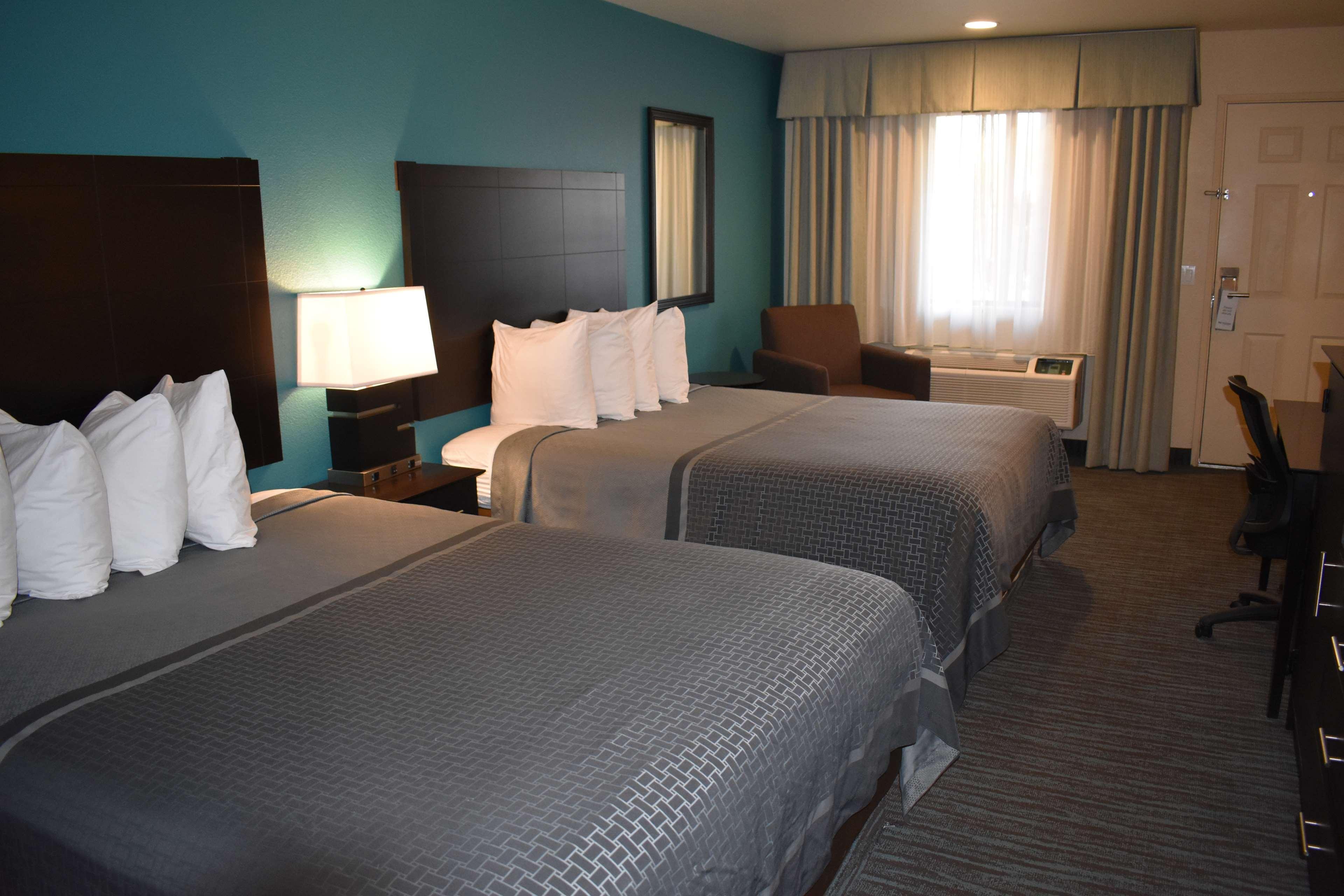 Best Western Apricot Inn Chaney Ranch Esterno foto