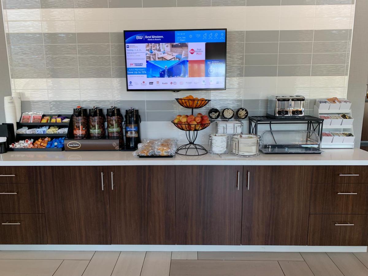 Best Western Apricot Inn Chaney Ranch Esterno foto